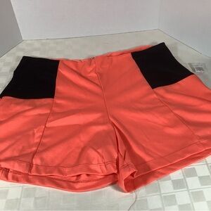 💜 New women’s shorts